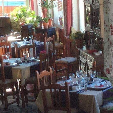 Los Cazadores Bed and Breakfast El Gastor Buitenkant foto