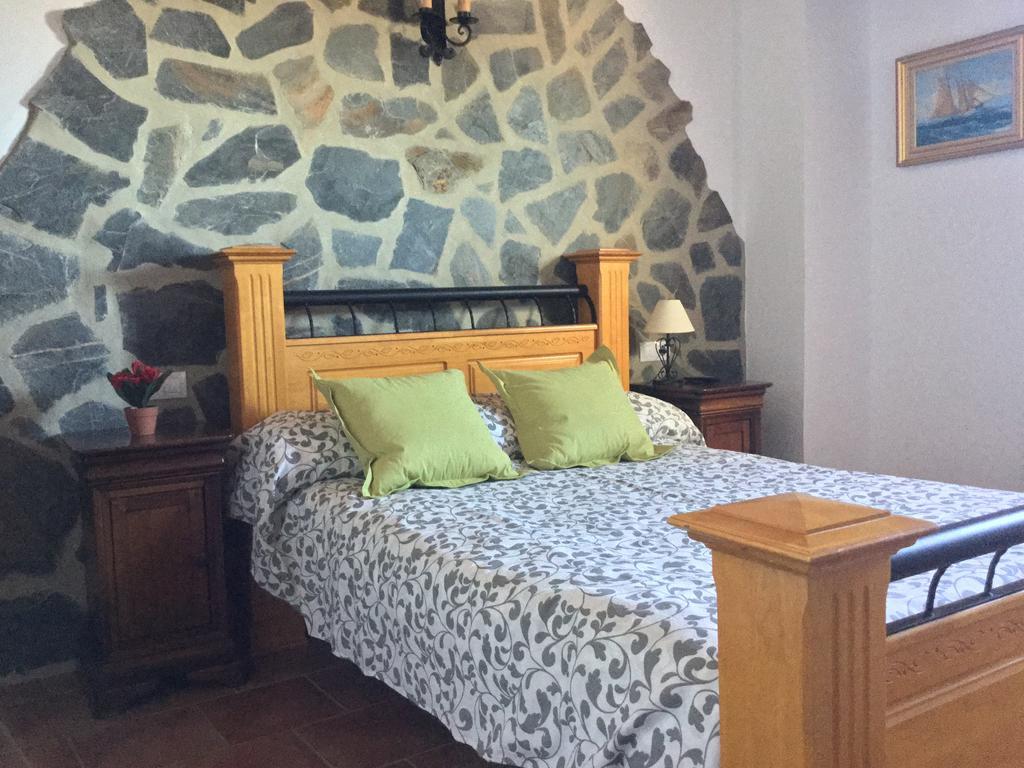 Los Cazadores Bed and Breakfast El Gastor Buitenkant foto