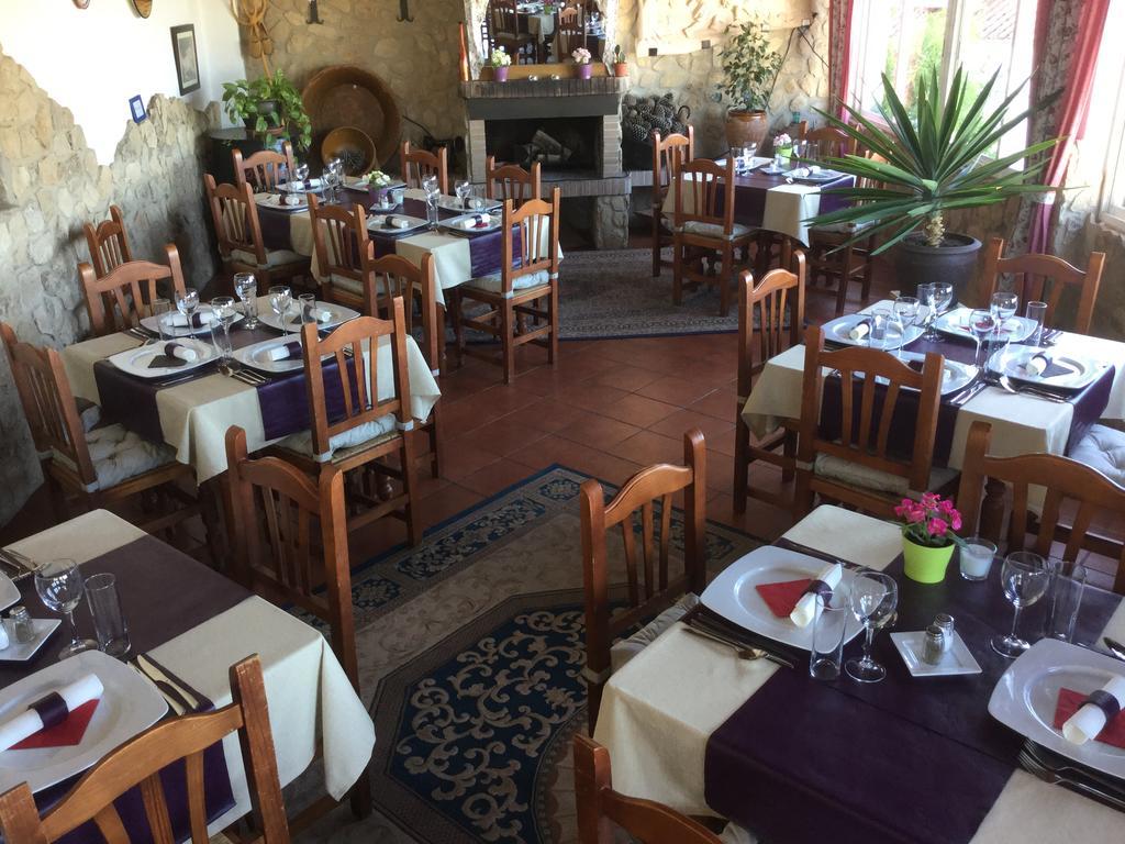 Los Cazadores Bed and Breakfast El Gastor Buitenkant foto